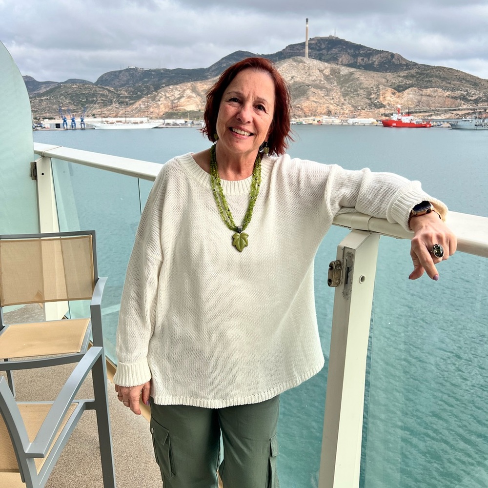 Meet your Posher, Cristine